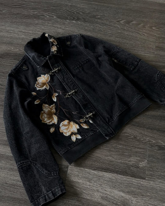 Noir Bloom Clasp Jacket